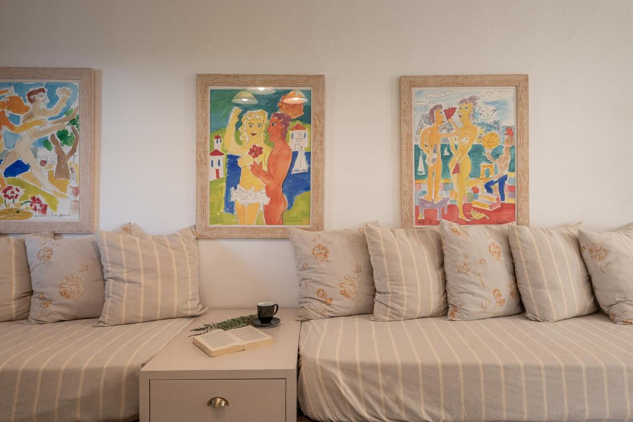 Four Seasons Hydra Luxury Suites Екстериор снимка